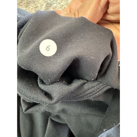 Lululemon Athletica Mesh Cut Leggings Details Woman’s Size 6 Black Logo B2 - Picture 3 of 6